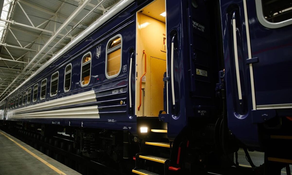 Укрзалізниця отримає сотню нових вагонів українського виробництва