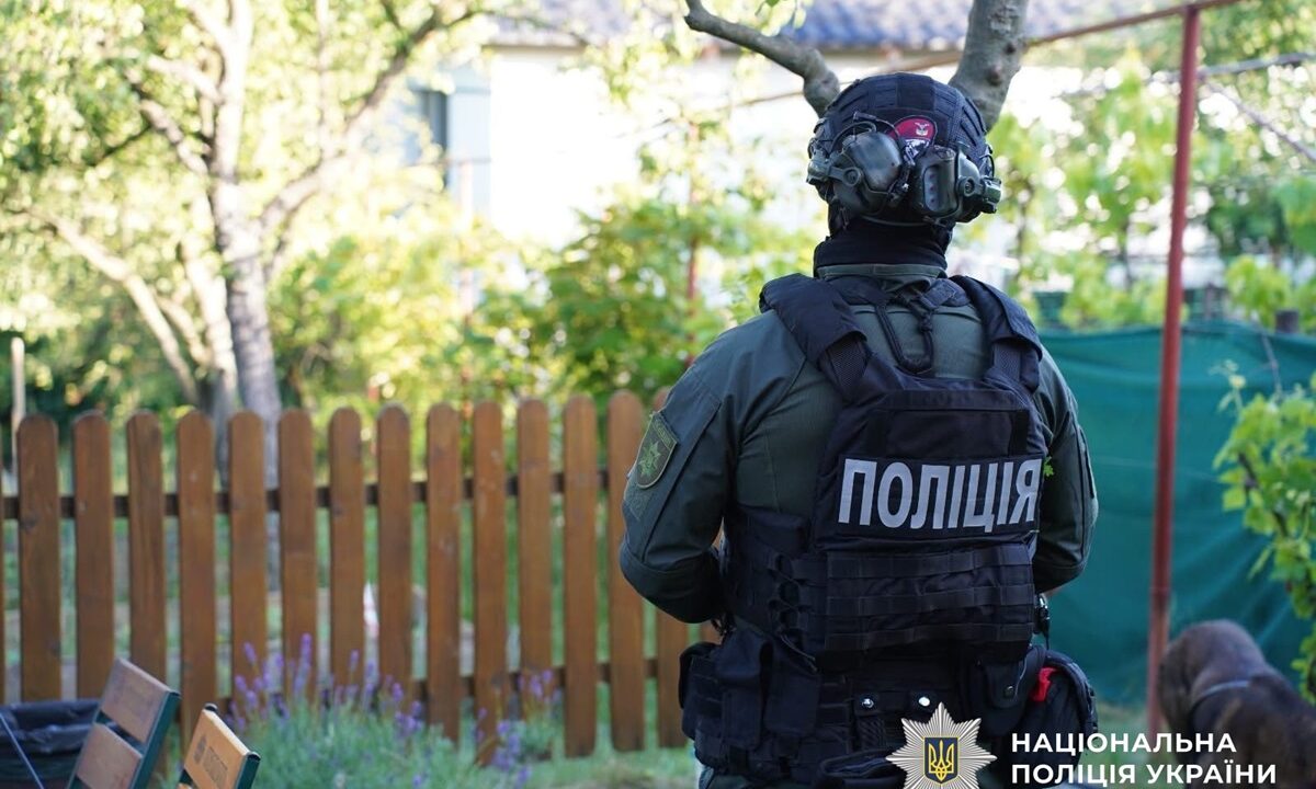 У Києві фальшивий військовий ошукував жінок на сервісі для знайомств